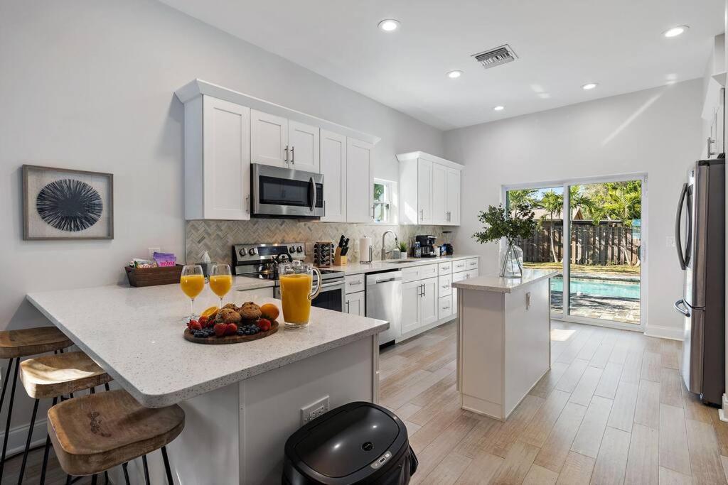 Florida Getaway With Backyard Pool Oasis Villa Sarasota Esterno foto