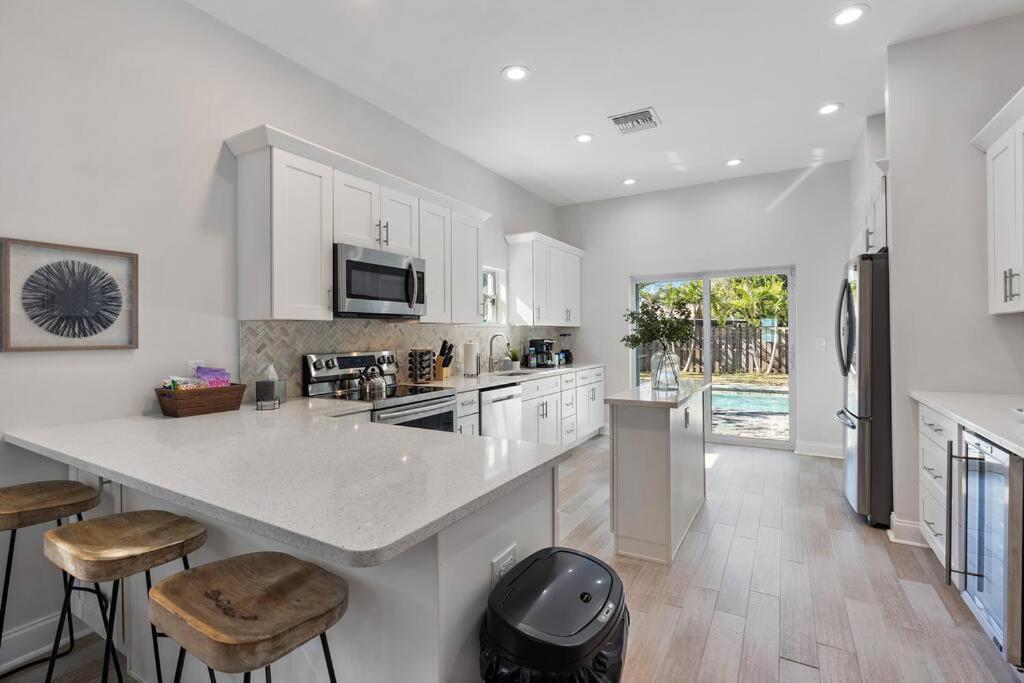 Florida Getaway With Backyard Pool Oasis Villa Sarasota Esterno foto
