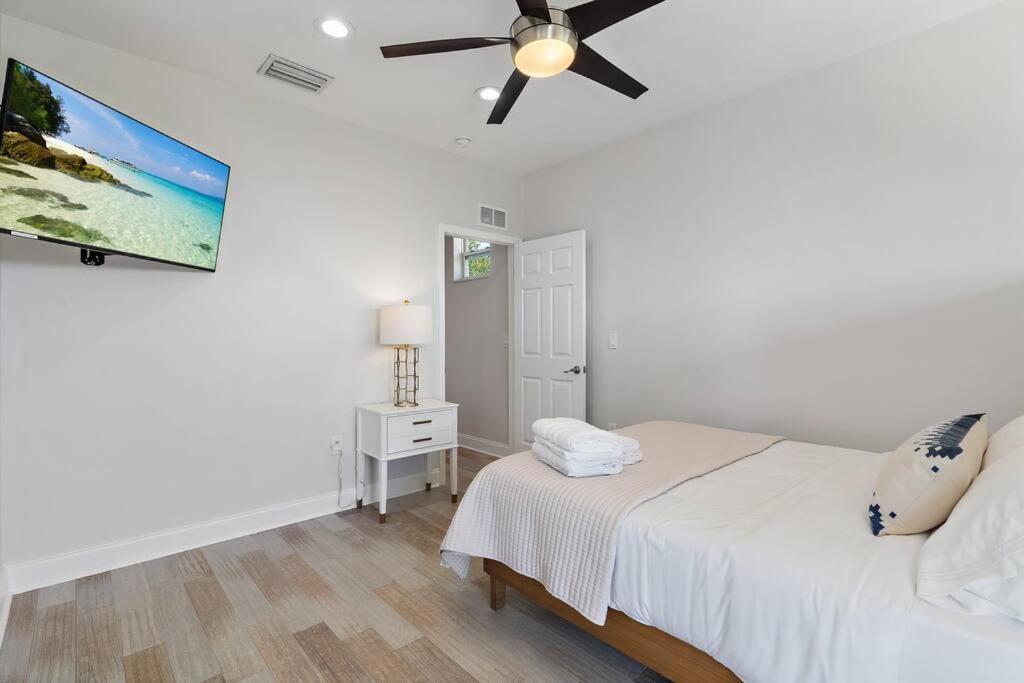 Florida Getaway With Backyard Pool Oasis Villa Sarasota Esterno foto